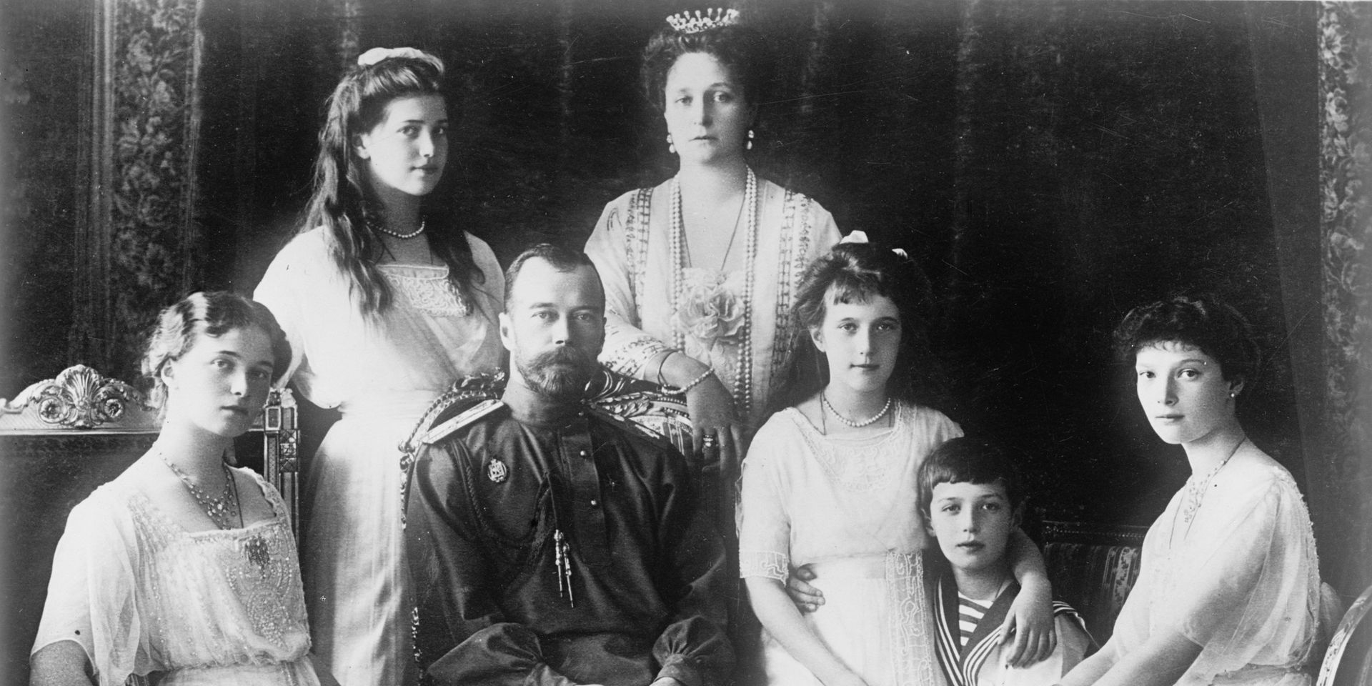 Великая Княгиня Ольга, Великая Княгиня Мария, Николай II, Александра, Великая Княгиня Анастасия, Царевич Алексей, Великая Княгиня Татьяна - ИноСМИ, 1920, 28.12.2025