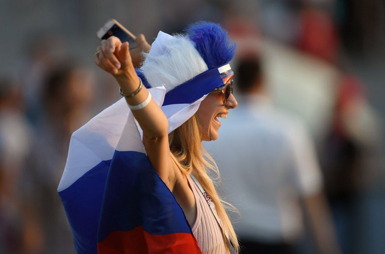 Болельщики перед матчем ЧМ-2018 по футболу между сборными Бельгии и Японии Болельщики перед матчем ЧМ-2018 по футболу между сборными Бельгии и Японии