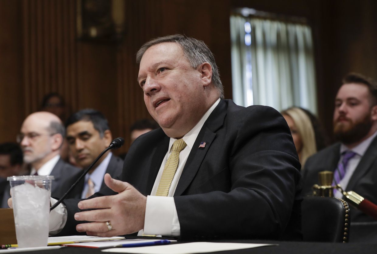 Госсекретарь США Майк Помпео на слушаниях в международном комитете сената. 24 мая 2018