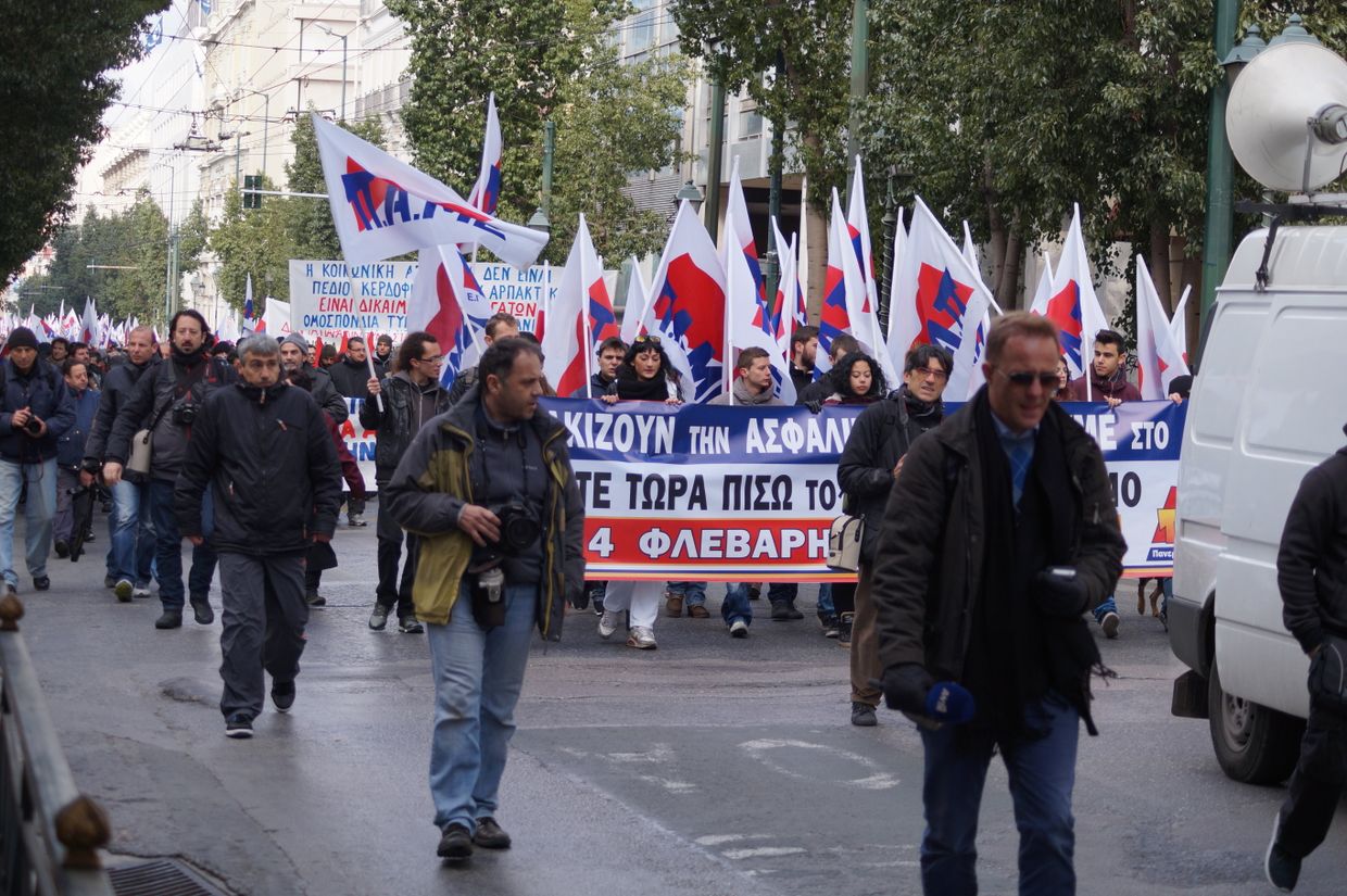 Демонстрация против пенсионной реформы в центре Афин