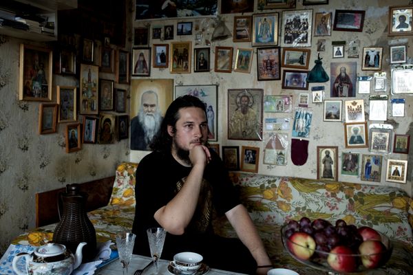 Русские православные националисты надеются на возвращение царя