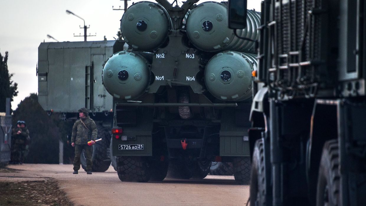 Комплекс ПВО С-400 Триумф заступил на боевое дежурство в Севастополе