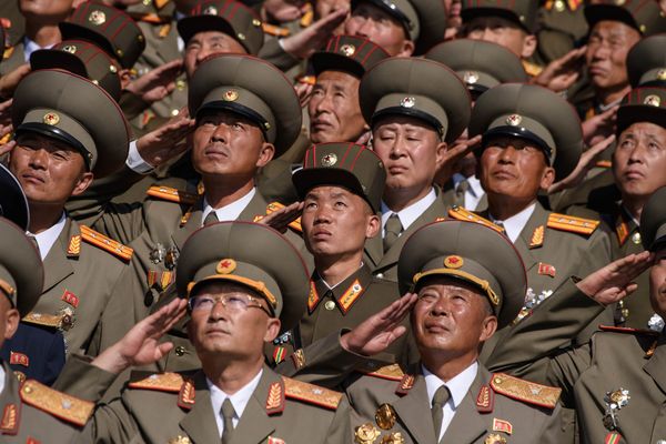 Парад в честь 70-летия Северной Кореи