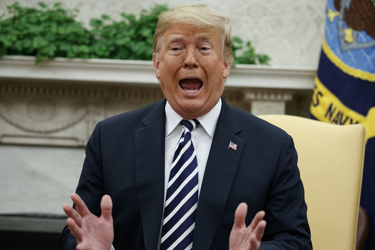 Президент США Дональд Трамп во время пресс-конференции в Овальном кабинете Белого дома в Вашингтоне