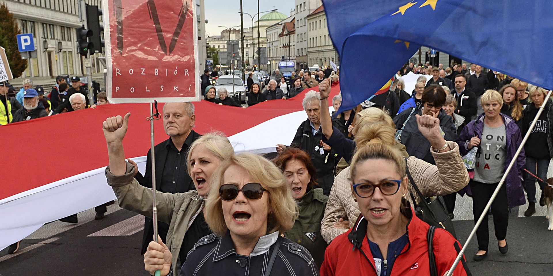 Протесты против политики правительства и президента Анджея Дуды, Варшава - ИноСМИ, 1920, 08.06.2022