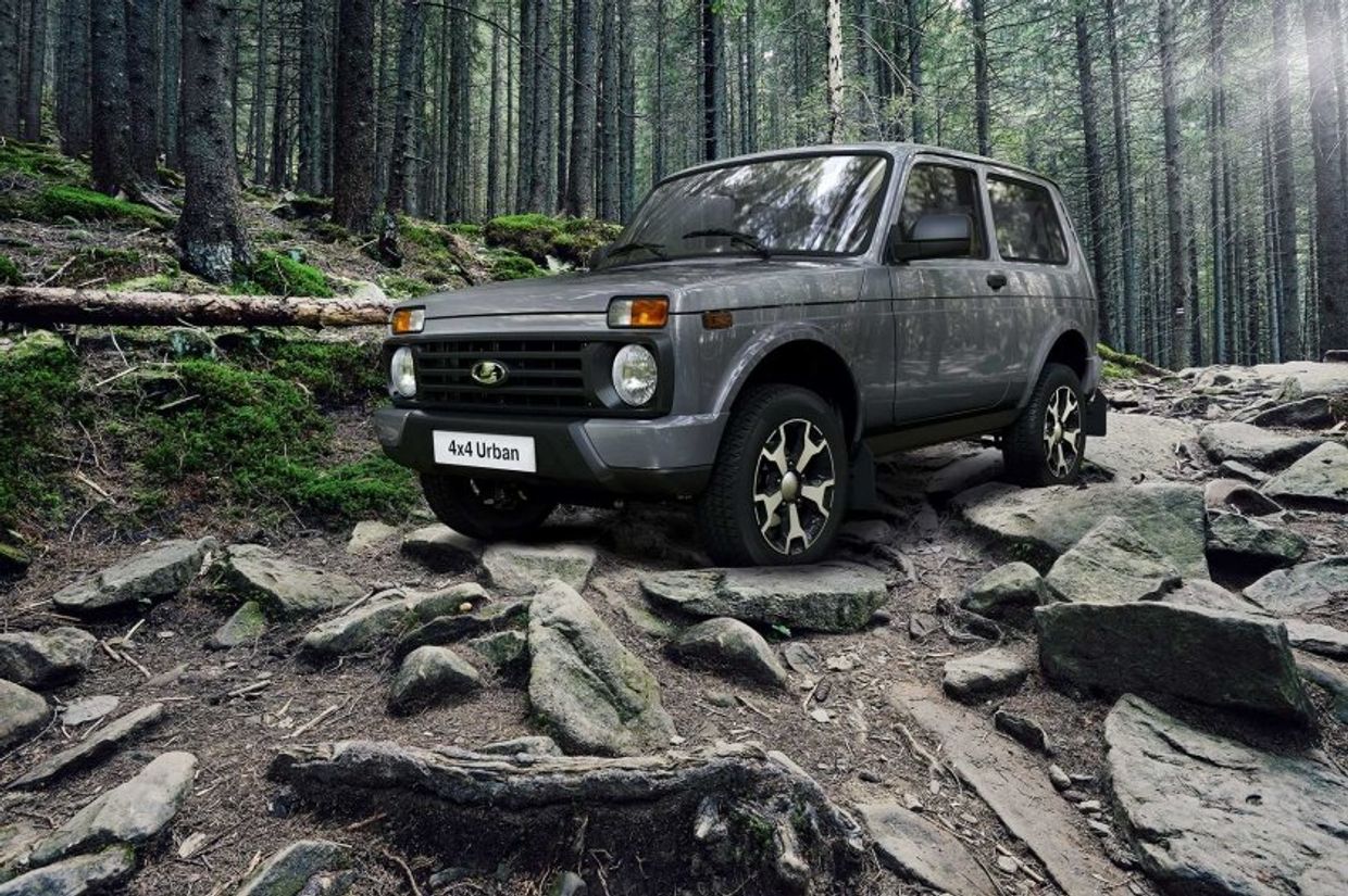 Автомобиль Lada 4x4 Black Edition