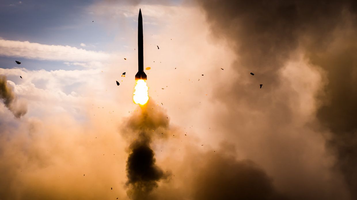 Зенитно-ракетная система С-300 ПМУ «Фаворит» в действии