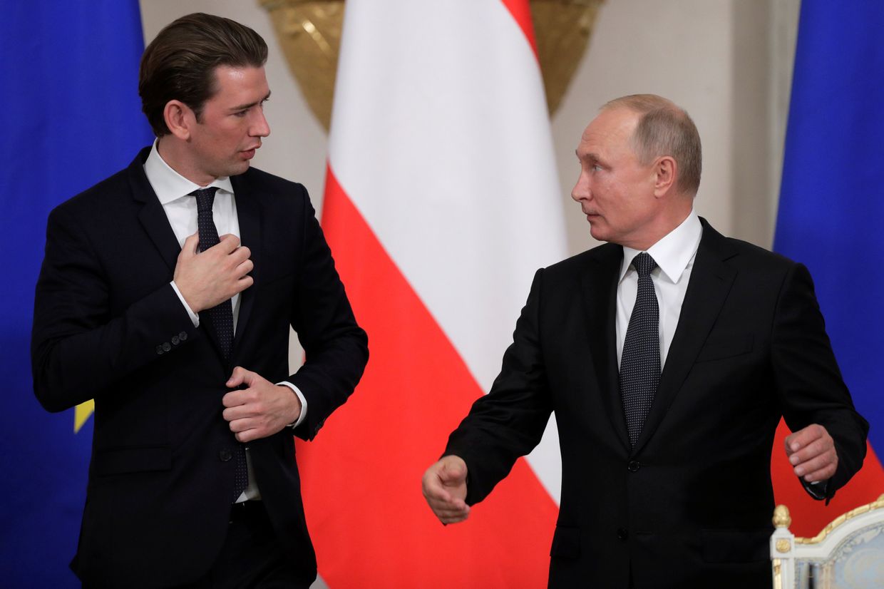 3 октября 2018. Себастьян Курц и Владимир Путин во время встречи в Эрмитаже, Санкт-Петербург