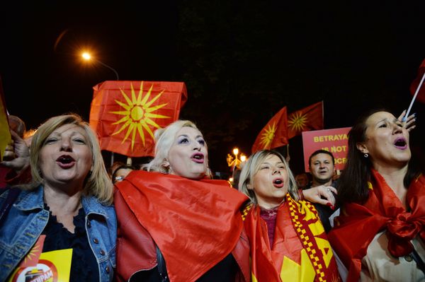 Референдум о переименовании Македонии