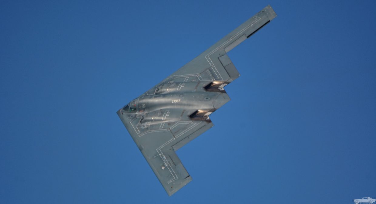 Американский бомбардировщик Б-2