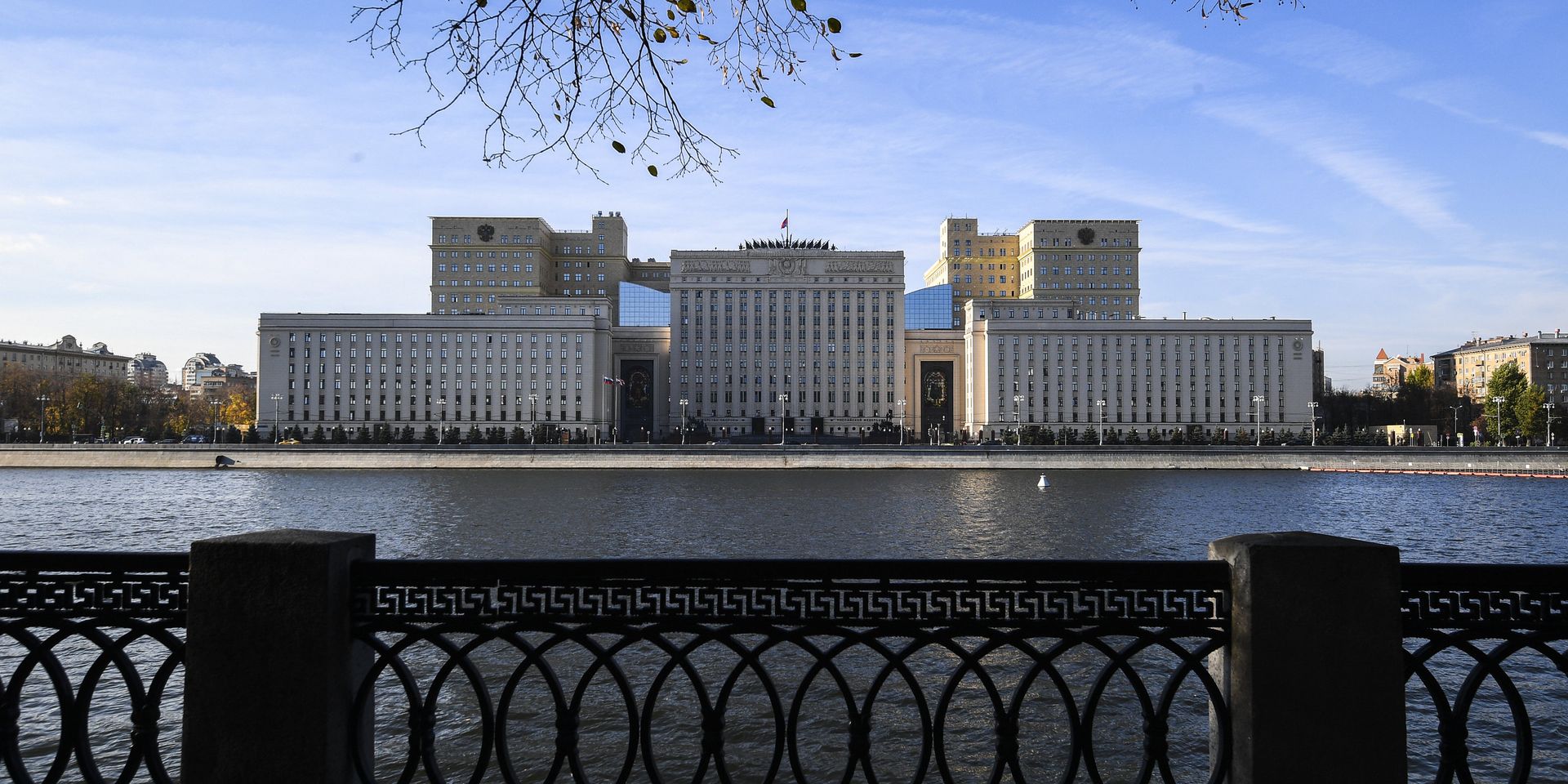 Здание министерства обороны РФ на Фрунзенской набережной в Москве - ИноСМИ, 1920, 11.08.2023