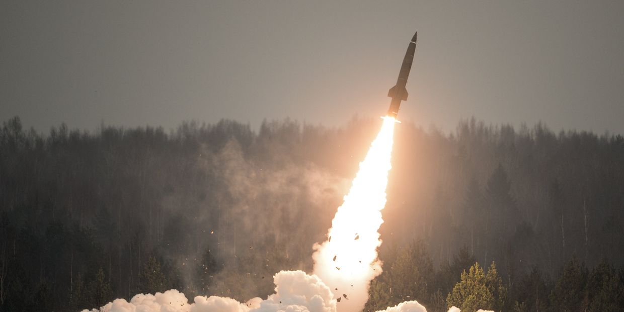 Пуск ракеты из тактического комплекса Точка-У