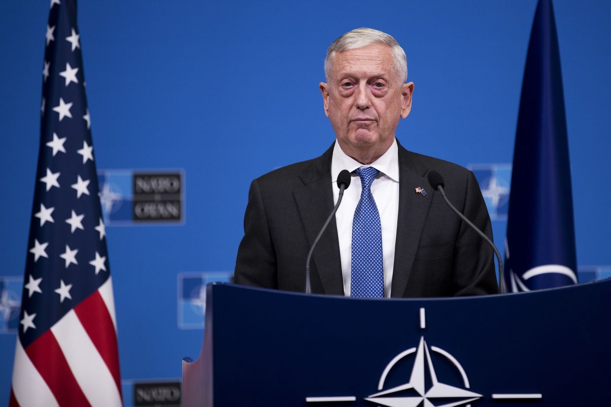 Министр обороны США Джеймс Мэттис во время стречи министров обороны стран НАТО в Брюсселе. 4 октября 2018