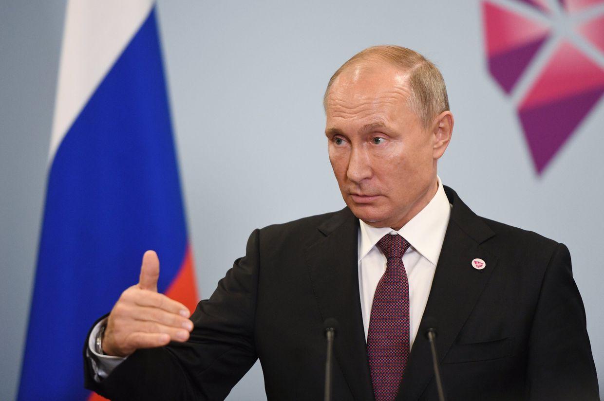 Президент РФ Владимир Путин на пресс-конференции в Сингапуре. 15 ноября 2018