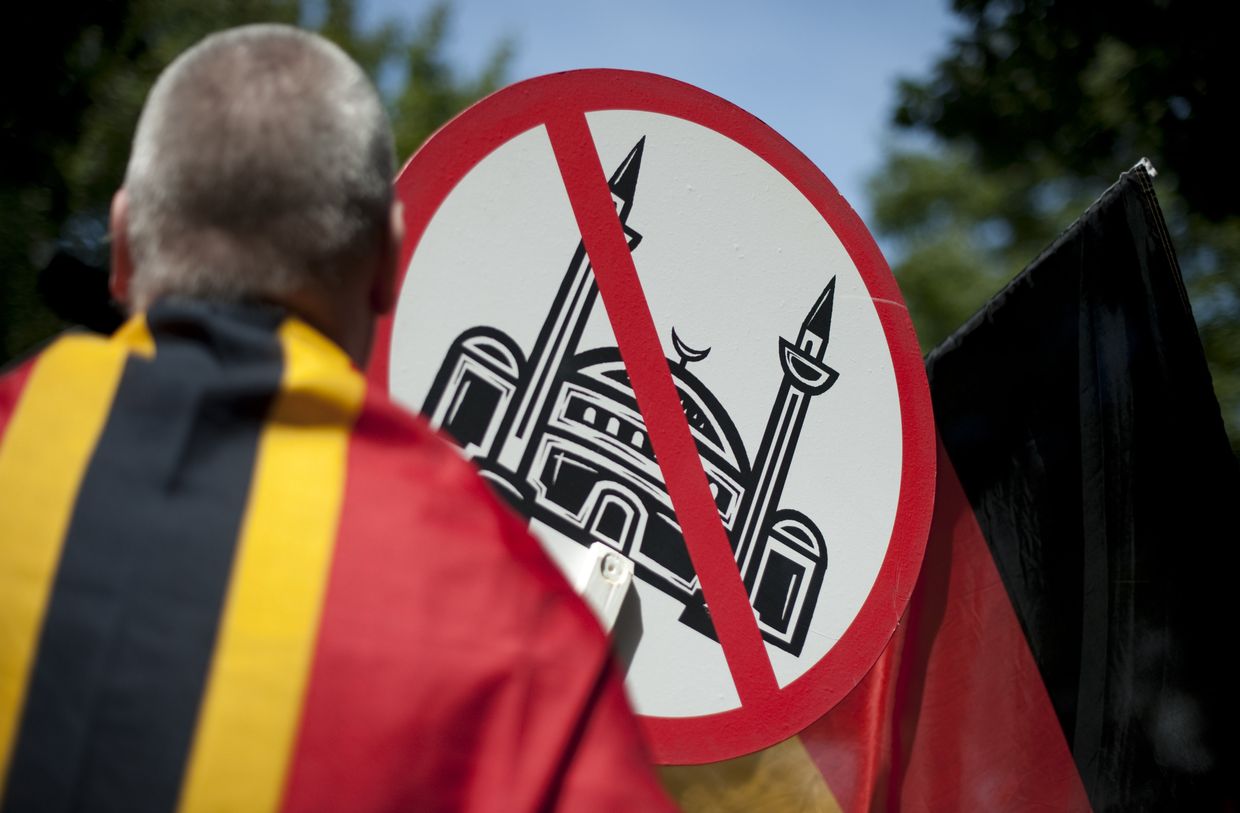 Акция протеста против исламизации Германии в Берлине