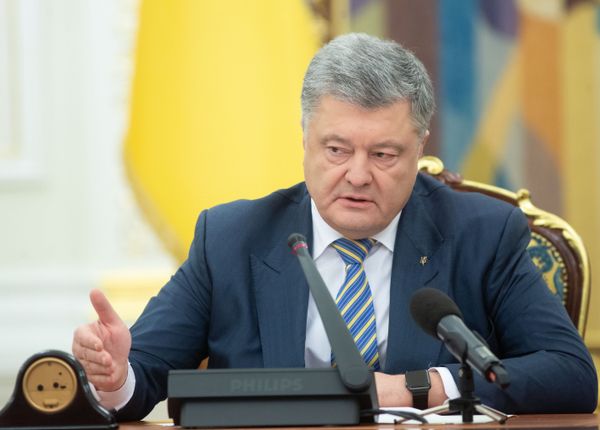 Президент Украины Петр Порошенко на заседании СНБО в Киеве