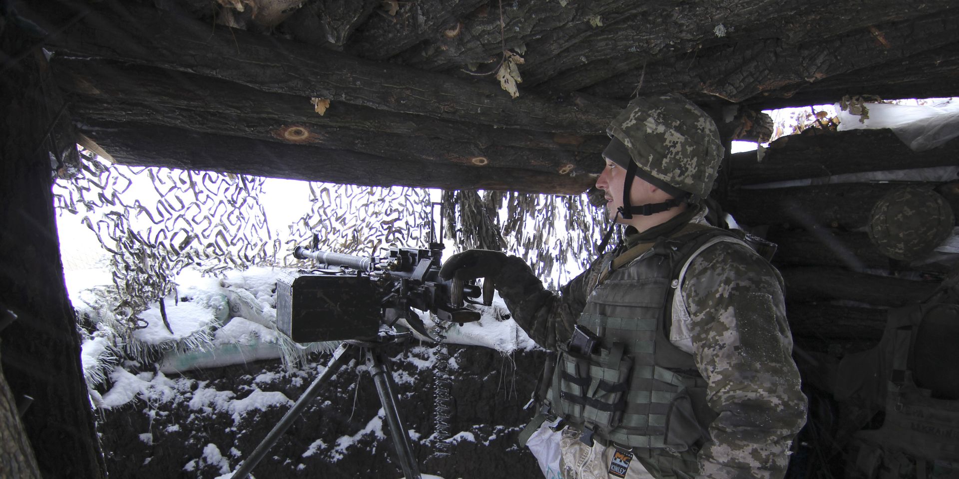 Военнослужащий ВСУ на востоке Украины. 26 ноября 2018 - ИноСМИ, 1920, 10.10.2022