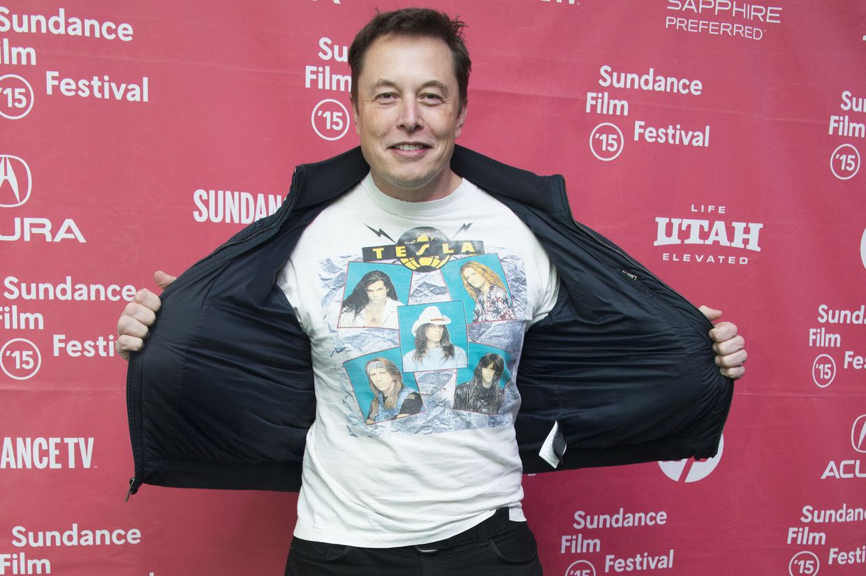 Генеральный директор SpaceX и Tesla Илон Маск
