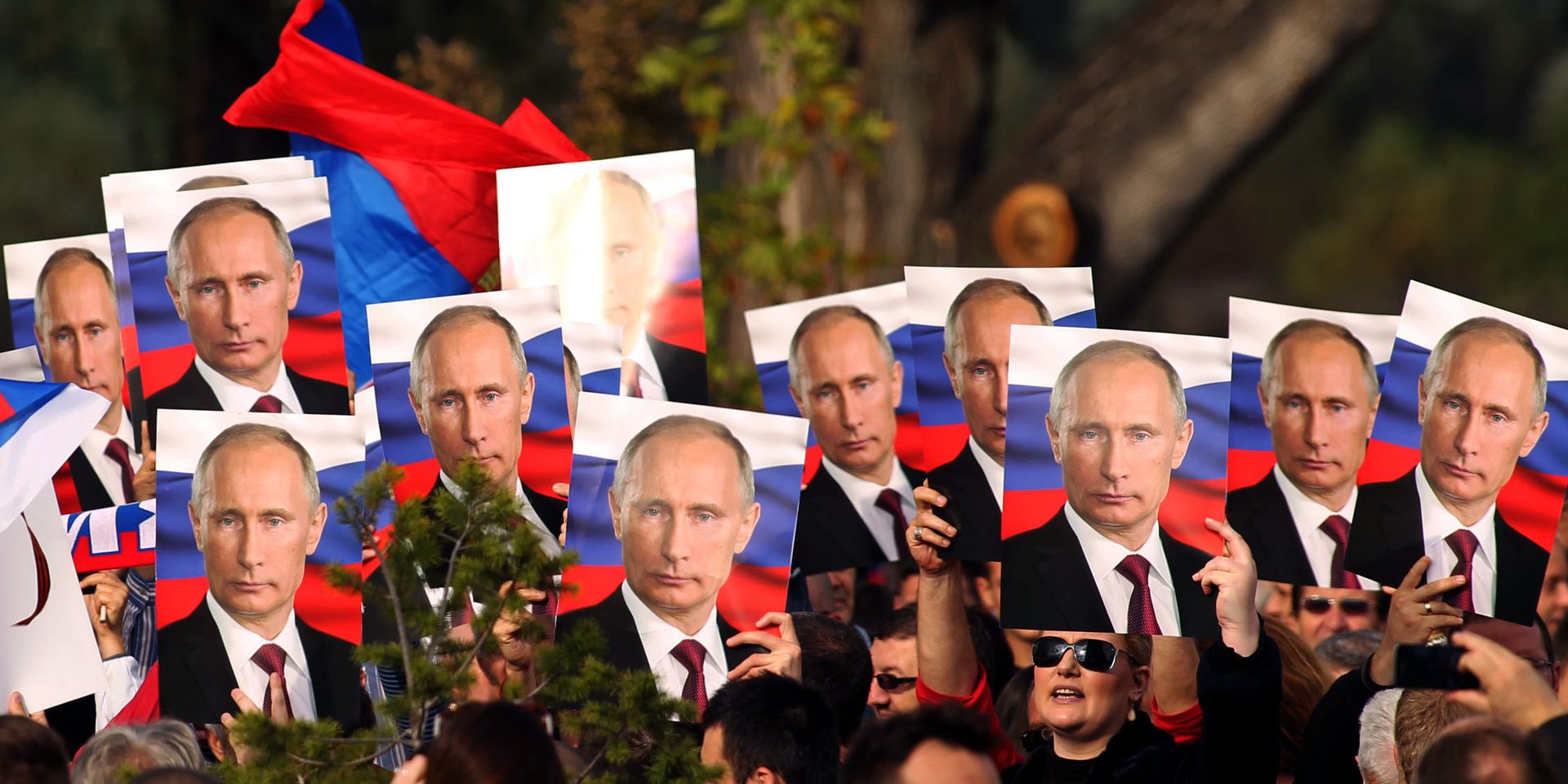 Жители Белграда с портретами президента России Владимира Путина - ИноСМИ, 1920, 29.03.2022