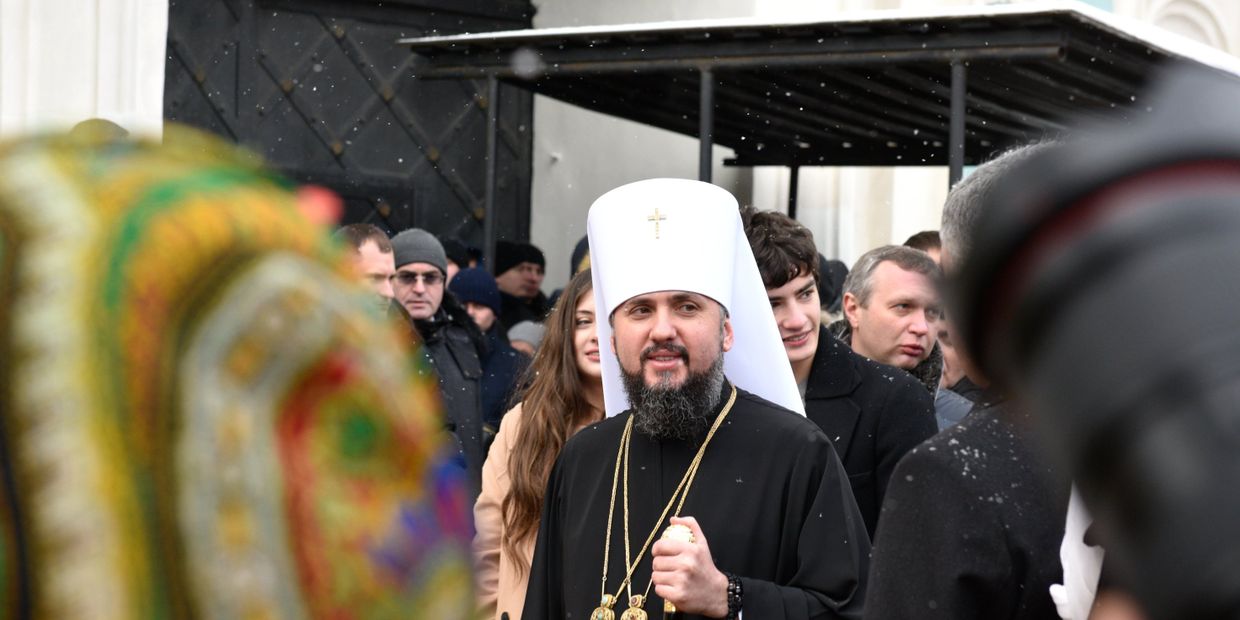Томос об автокефалии Украинской православной церкви привезли в Киев