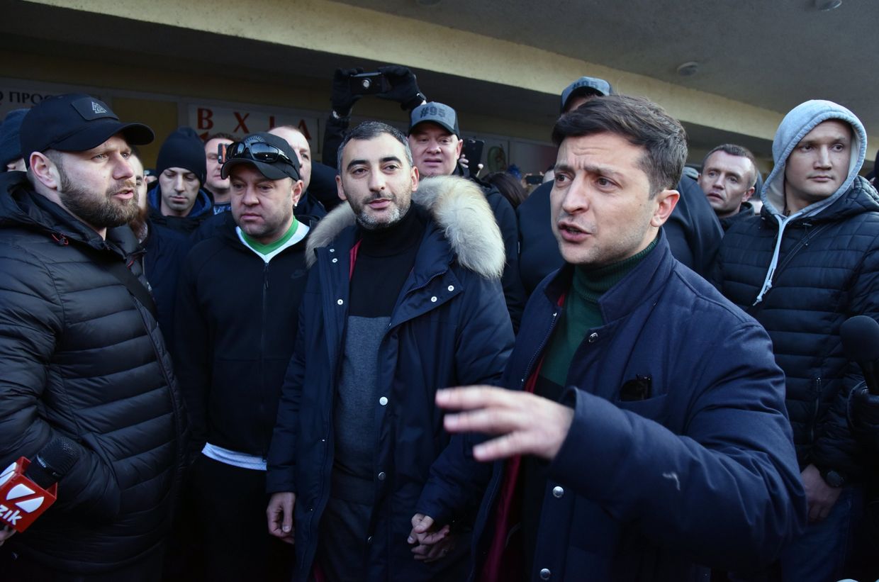 Митинг против кандидата в президенты Украины В. Зеленского во Львове