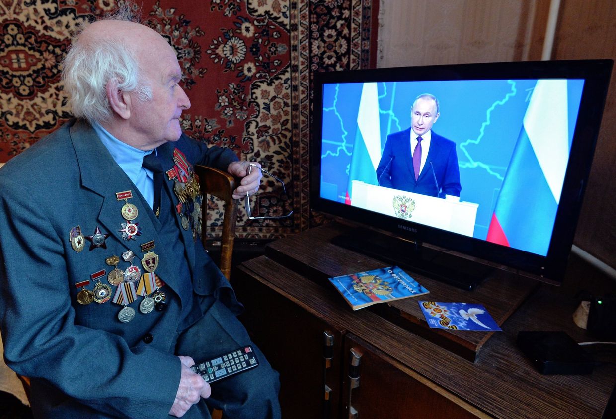 Трансляция ежегодного послания президента РФ В. Путина к Федеральному собранию Трансляция ежегодного послания президента РФ В. Путина к Федеральному собранию