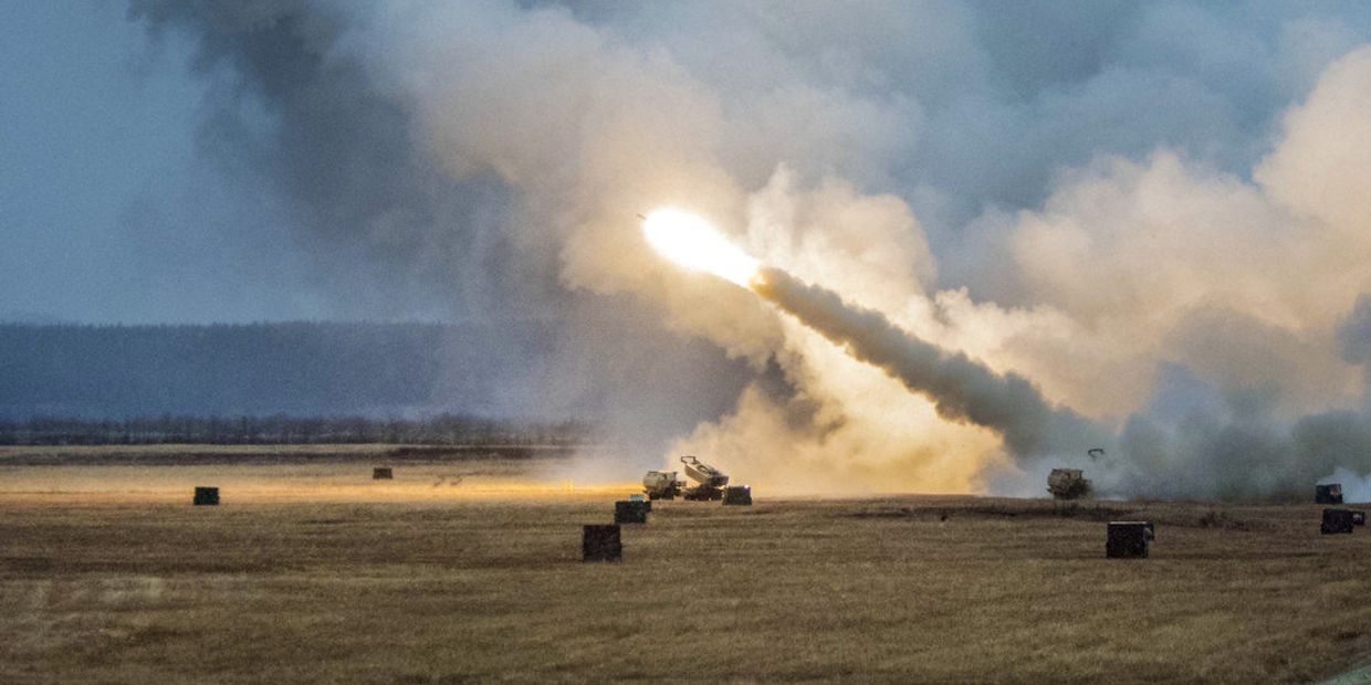 Американский мобильный ракетный комплекс M142 HIMARS