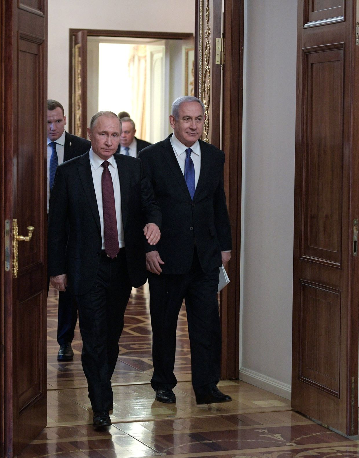 Президент РФ В. Путин встретился с премьер-министром Израиля Б. Нетаньяху
