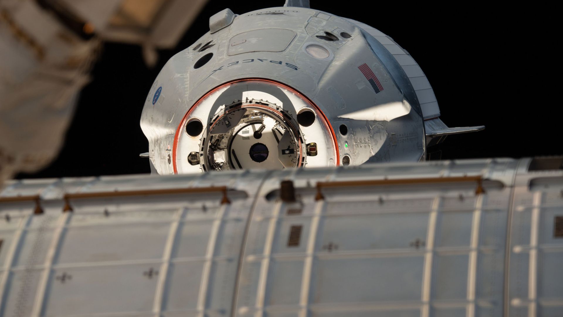 SpaceX Dragon приближается к Международной космической станции - ИноСМИ, 1920, 09.03.2019