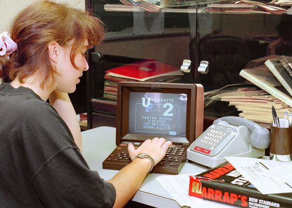 Французская информационная система Минитель