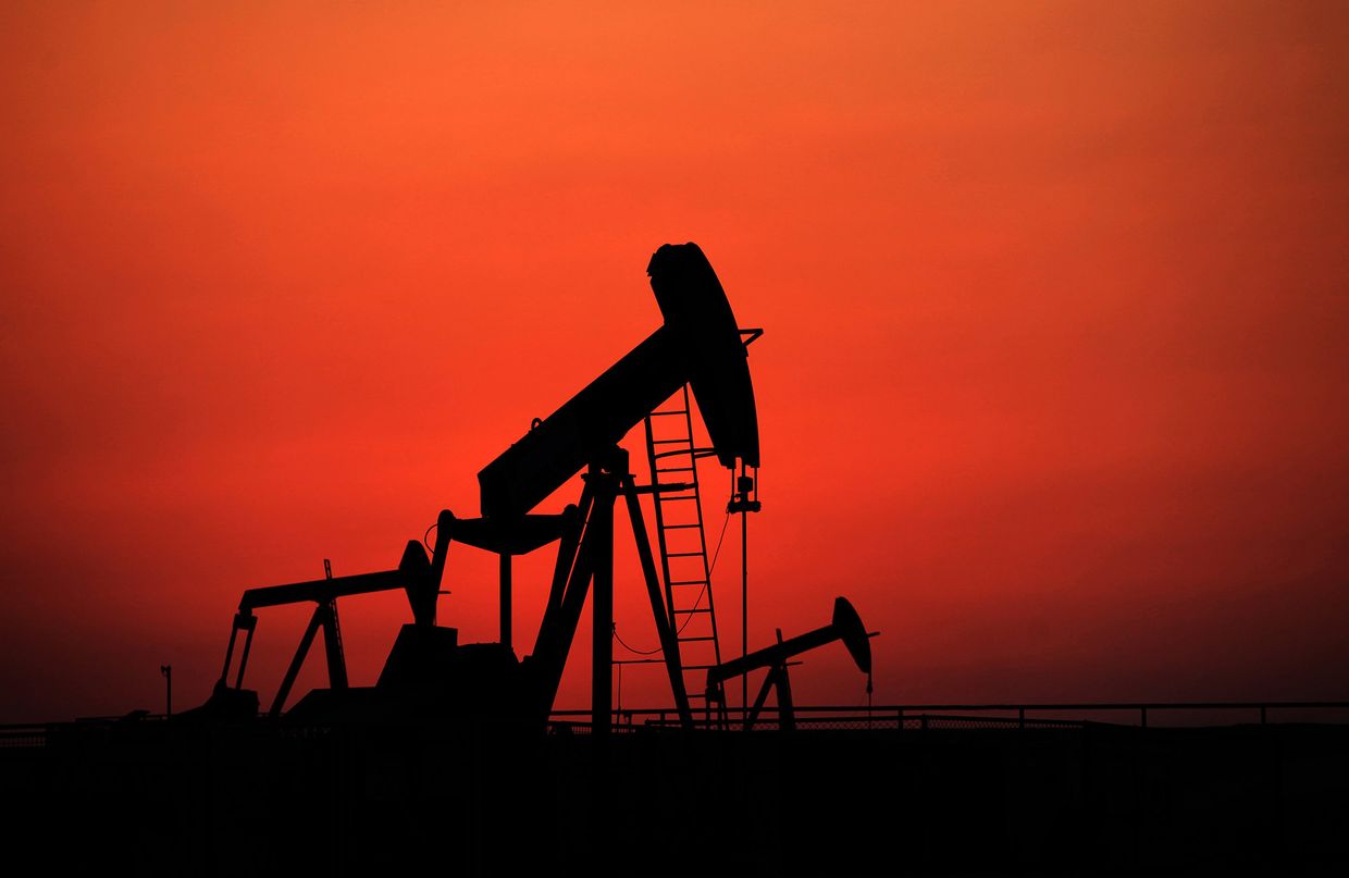 Нефтяная скважина в Бахрейне Нефтяная скважина в Бахрейне