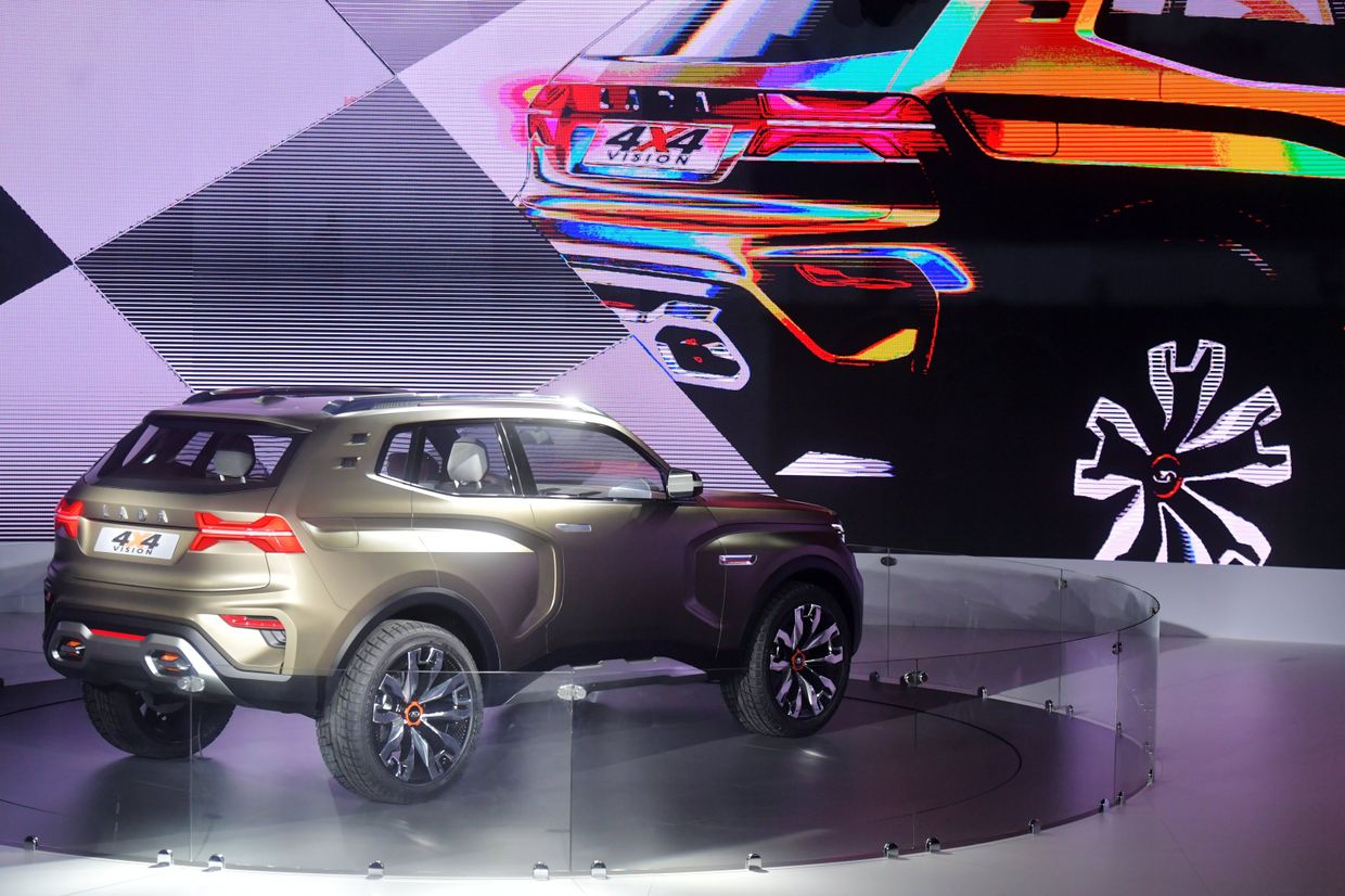 Презентация нового автомобиля LADA 4x4 Vision на Московском международном автомобильном салоне 2018