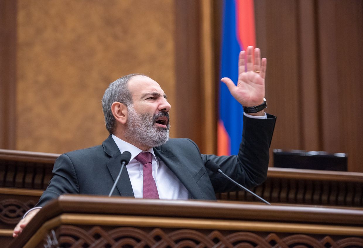 Парламент Армении отклонил кандидатуру Н. Пашиняна на пост премьер-министра