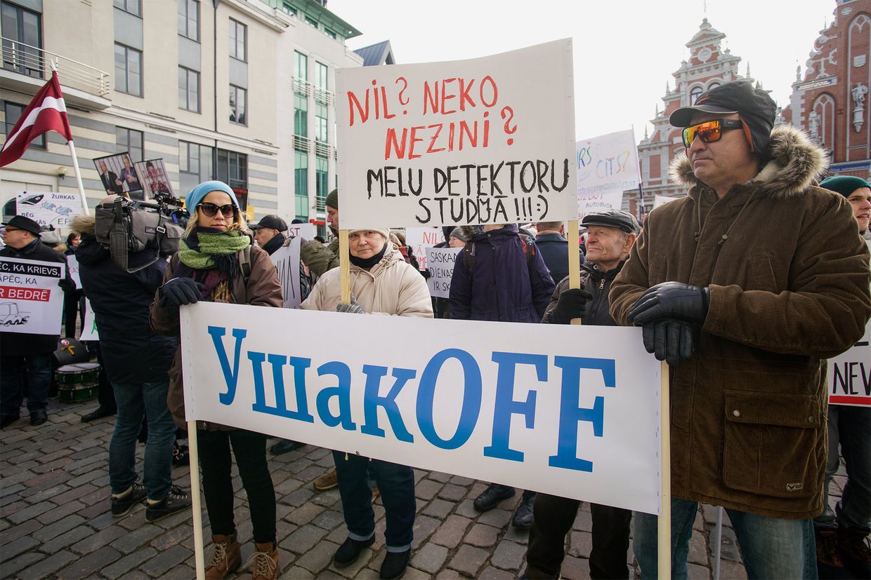 Акция против мэра Риги Н. Ушакова и за роспуск Рижской думы