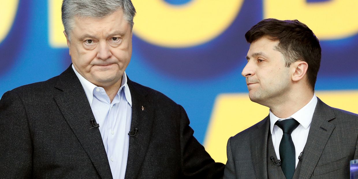 Действующий президент Украины, кандидат в президенты Петр Порошенко и кандидат в президенты от партии Слуга народа Владимир Зеленский