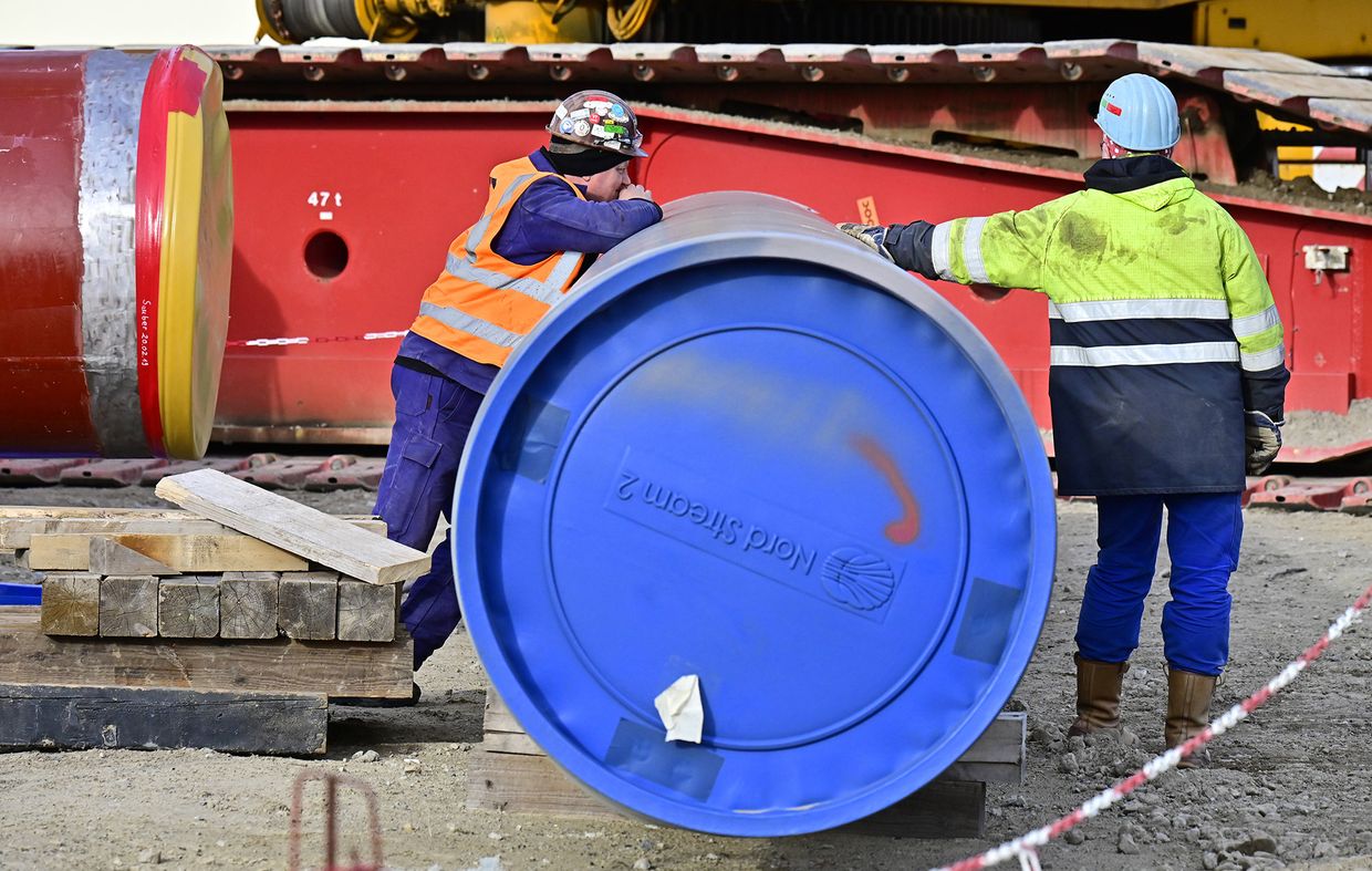 Рабочие на строительной площадке газопровода «Северный поток - 2» в немецком Лубмине