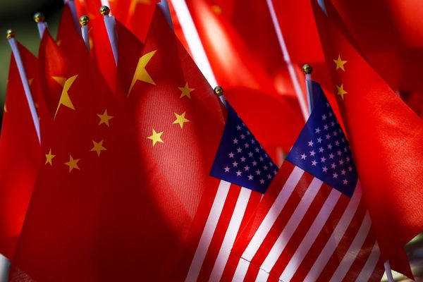 Флаги США и Китая Флаги США и Китая