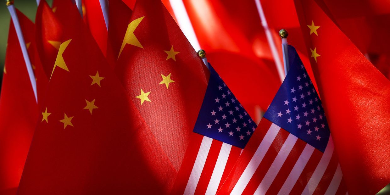 Флаги США и Китая Флаги США и Китая