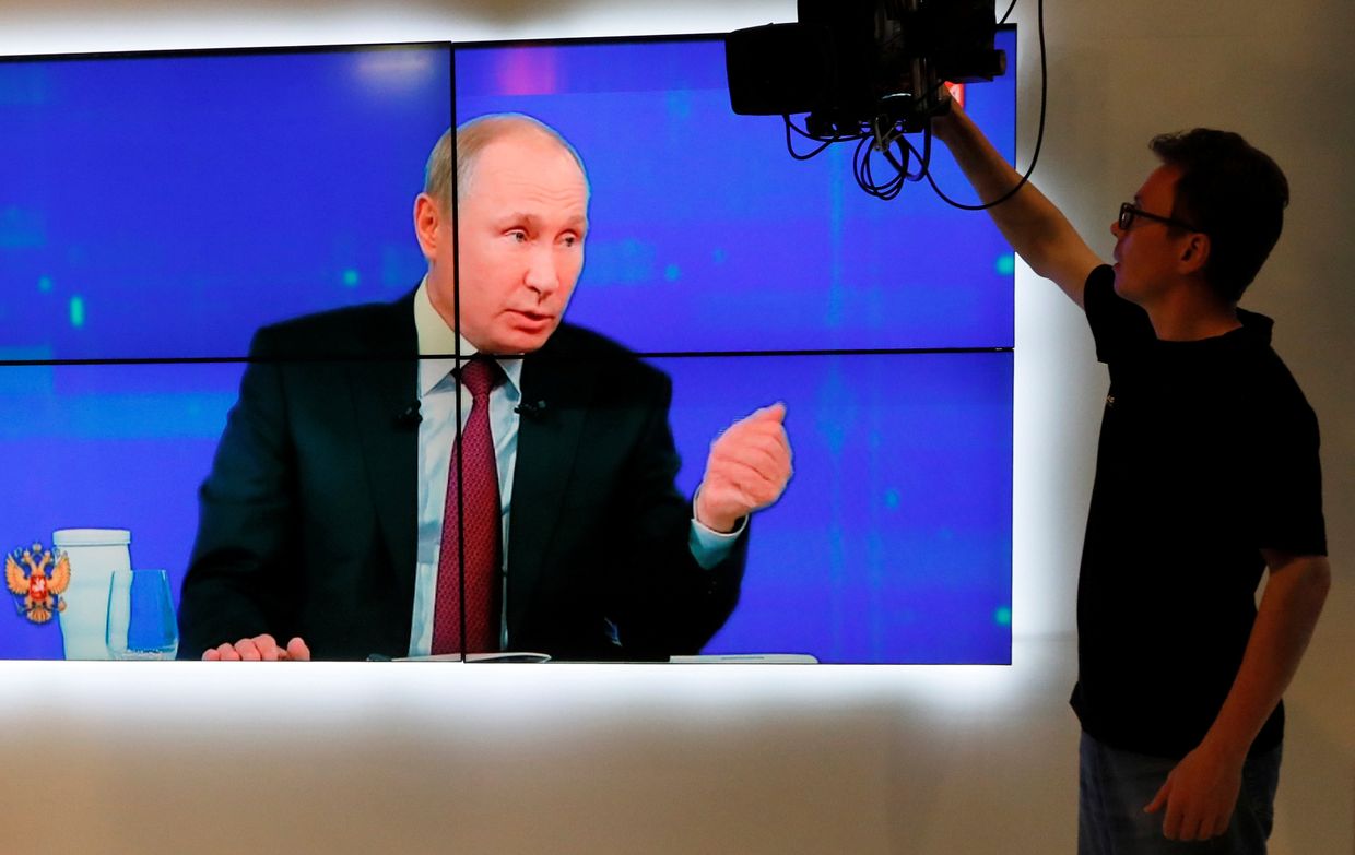 Прямая линия с президентом РФ Владимиром Путиным