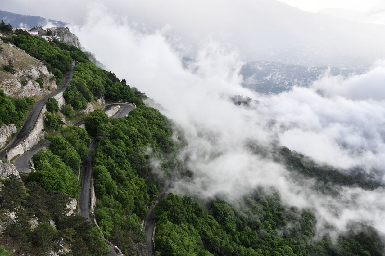 Дорога на горе Ай-Петри, Крым