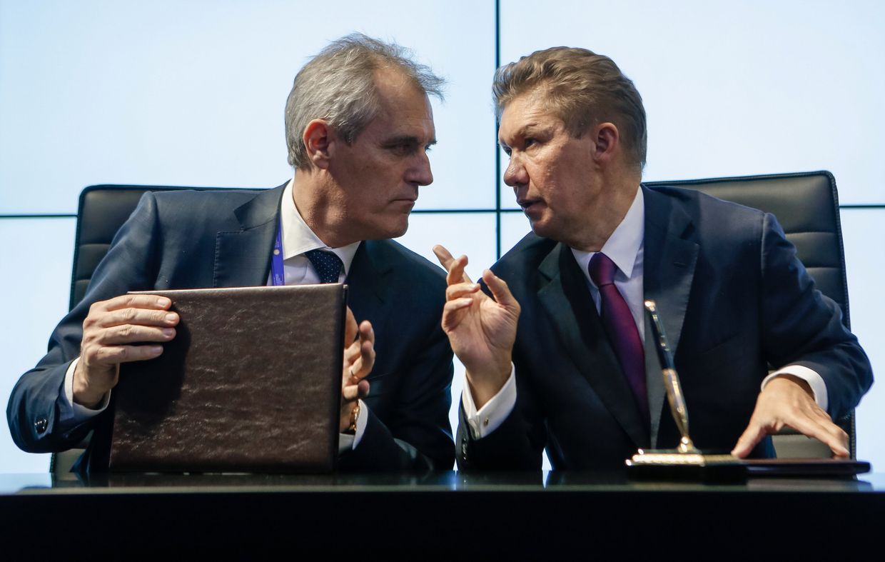 Председатель правления OMV AG Райнер Зеле (слева) и председатель правления ПАО Газпром Алексей Миллер