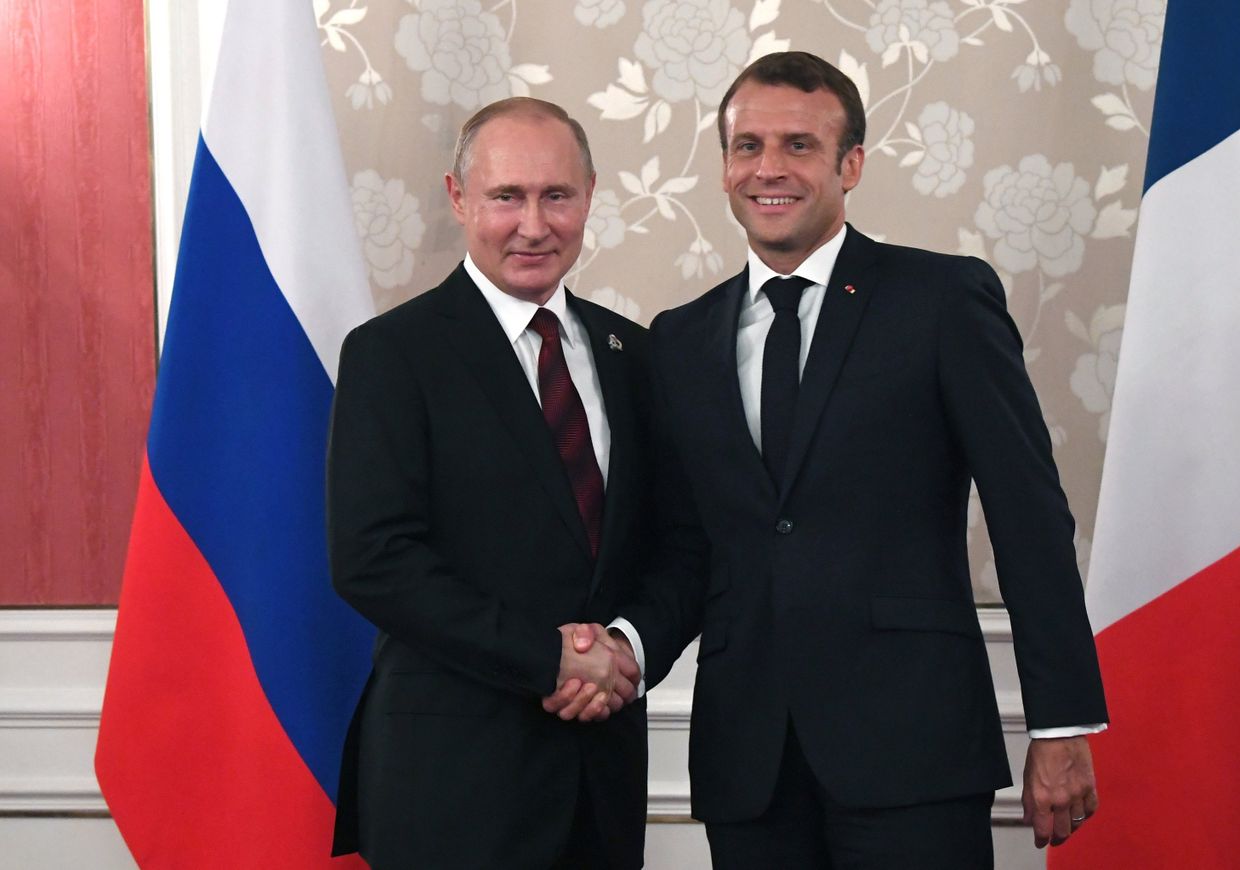 Рабочий визит президента РФ В. Путина в Японию для участия в саммите Группы двадцати