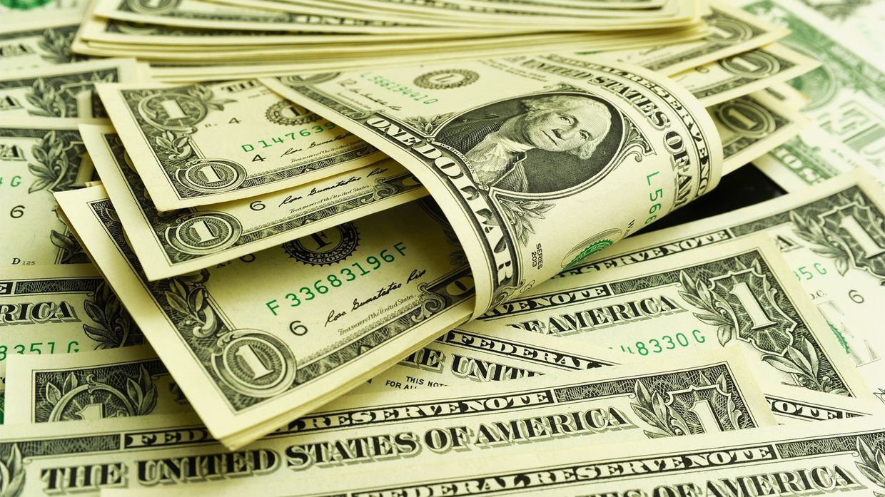 Банкноты номиналом 1 доллар США