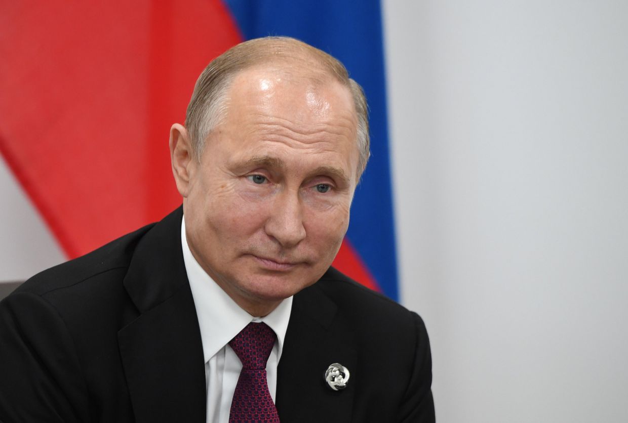 Рабочий визит президента РФ В. Путина в Японию для участия в саммите Группы двадцати