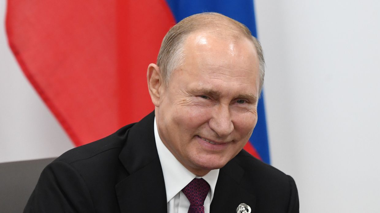 Рабочий визит президента РФ В. Путина в Японию для участия в саммите Группы двадцати