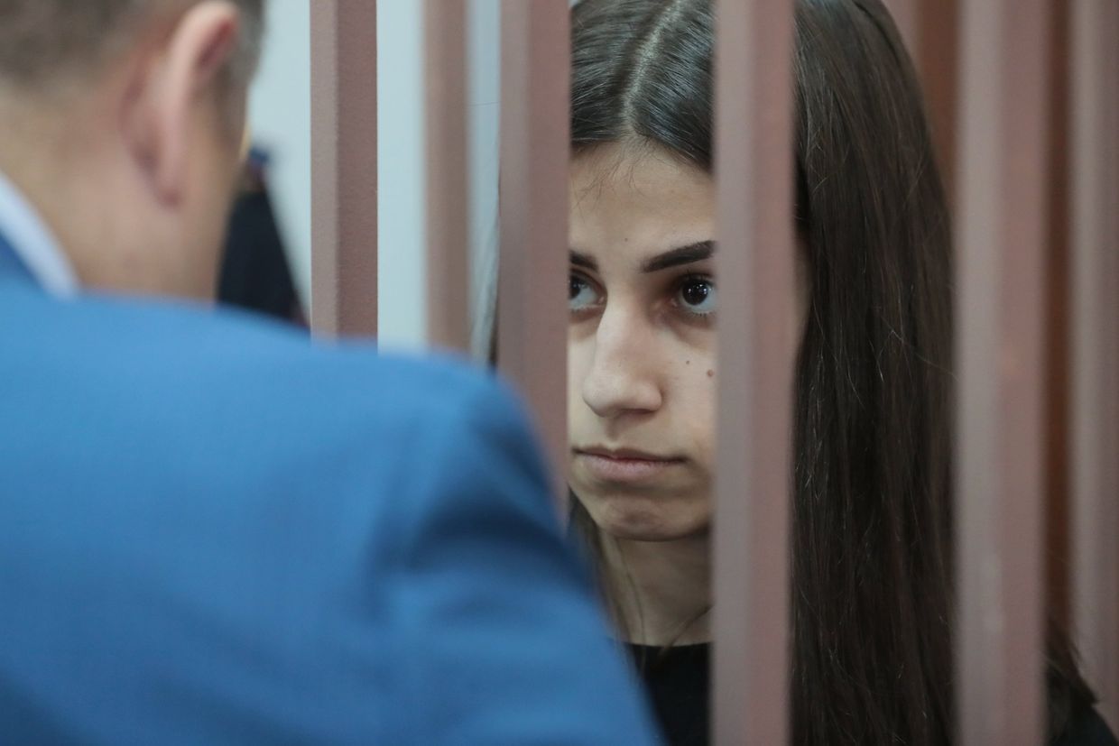 Заседание суда по делу сестер Хачатурян