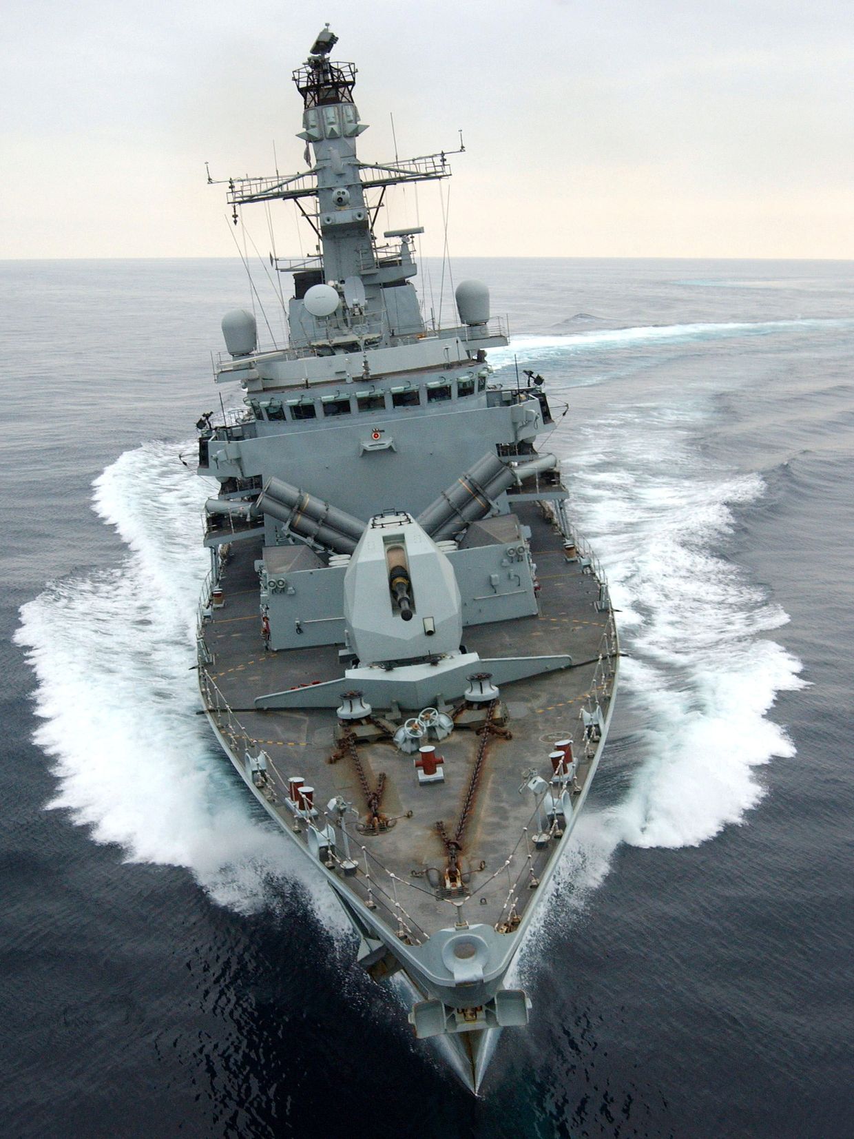 Британский фрегат HMS Montrose