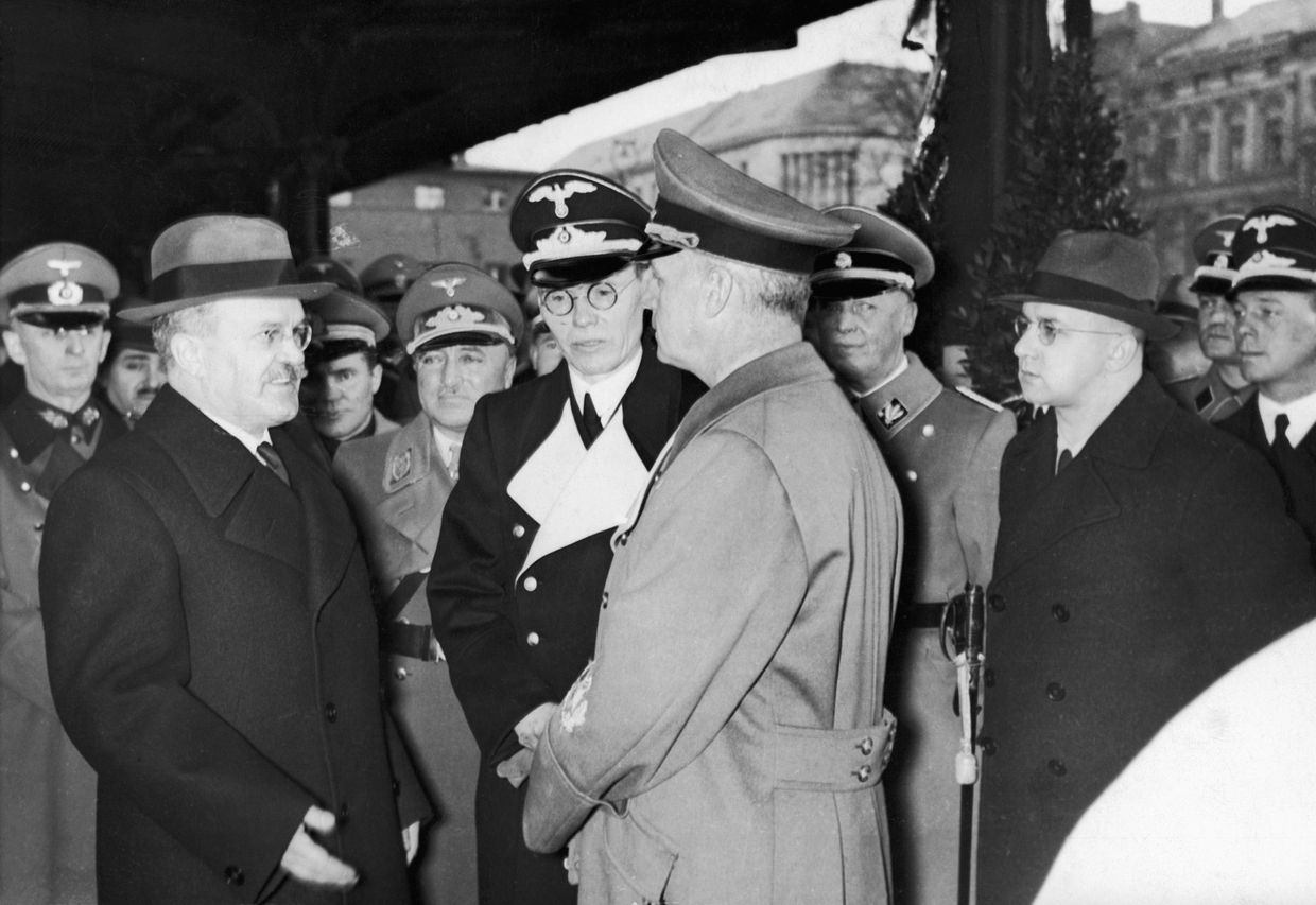 14 ноября 1940. Вячеслав Молотов и Иоахим фон Риббентроп