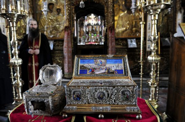 Одна из святынь православия - Пояс Пресвятой Богородицы в монастыре Ватопед