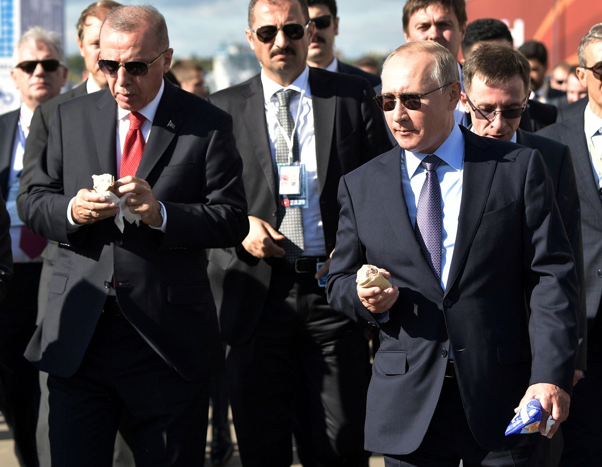 Президент РФ В. Путин и президент Турции Р. Т. Эрдоган посетили авиасалон МАКС 2019